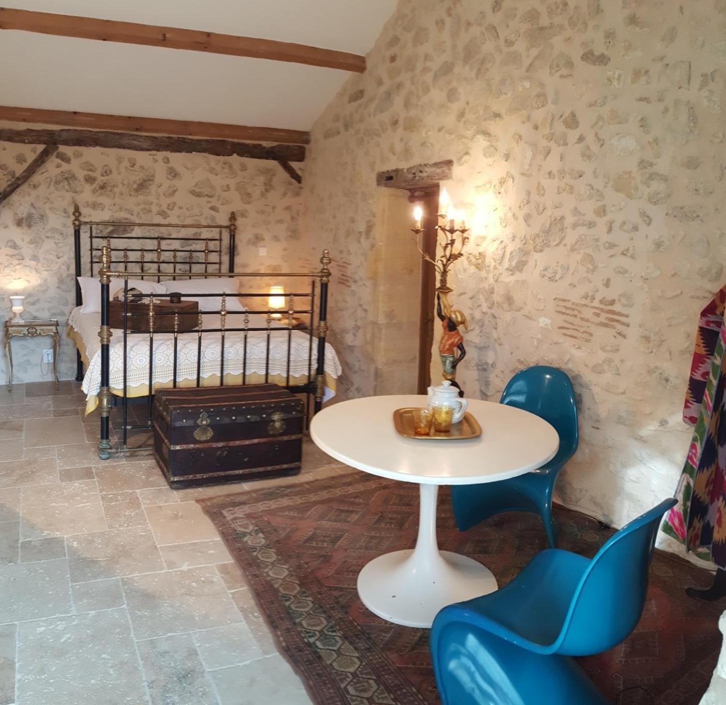 Chateau Le Truch Montussan Номер фото